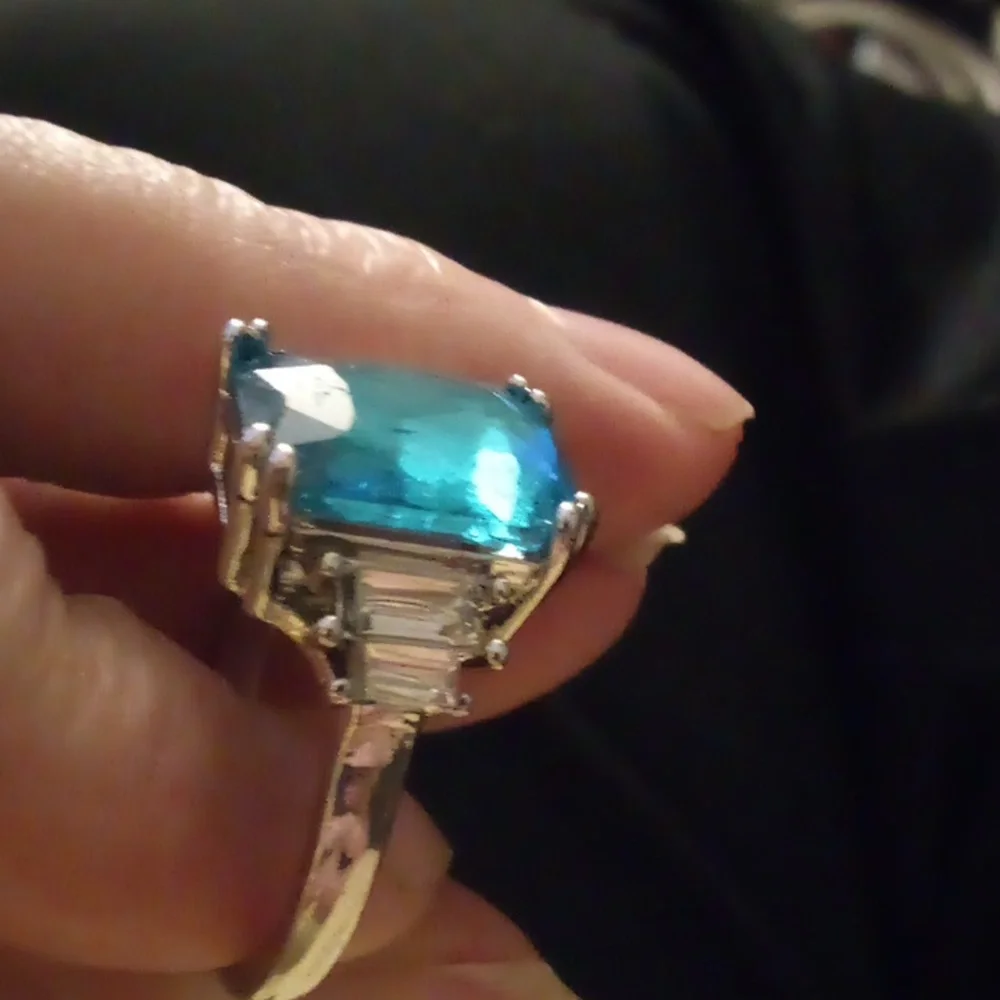 NWOT - Moissanite Aquamarine Gorgeous Rings for Women - Size 9 1/2 - Picture 5 of 10